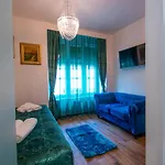 Center Luxury Rooms 1