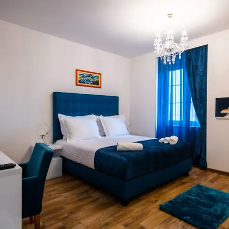 Center Luxury Rooms 1