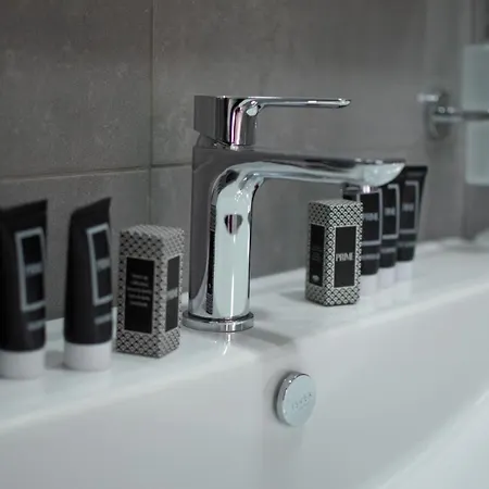 B&B Center Luxury 1 4*