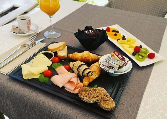 Center Luxury 1 Bed & Breakfast