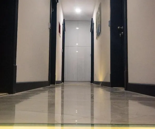 Center Luxury 1 4* Split